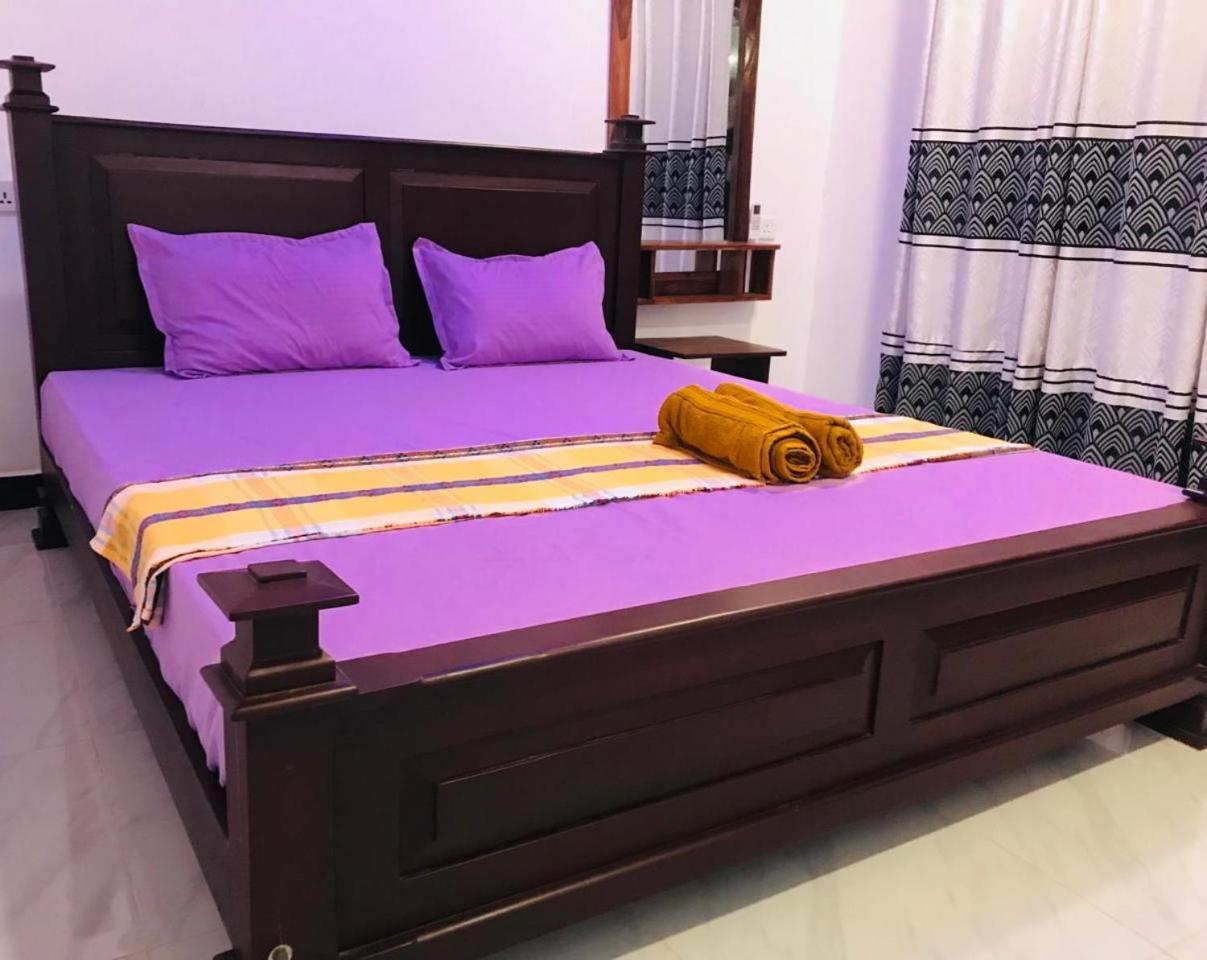 Kurumba Lodge Wilpattu Buitenkant foto