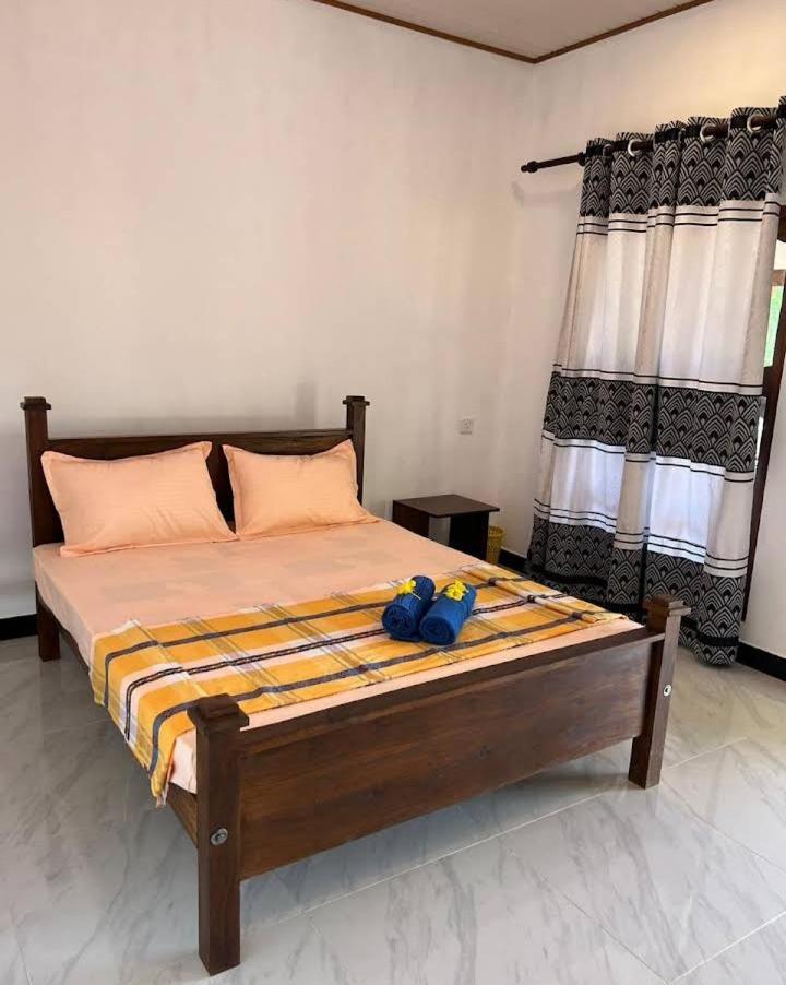Kurumba Lodge Wilpattu Buitenkant foto